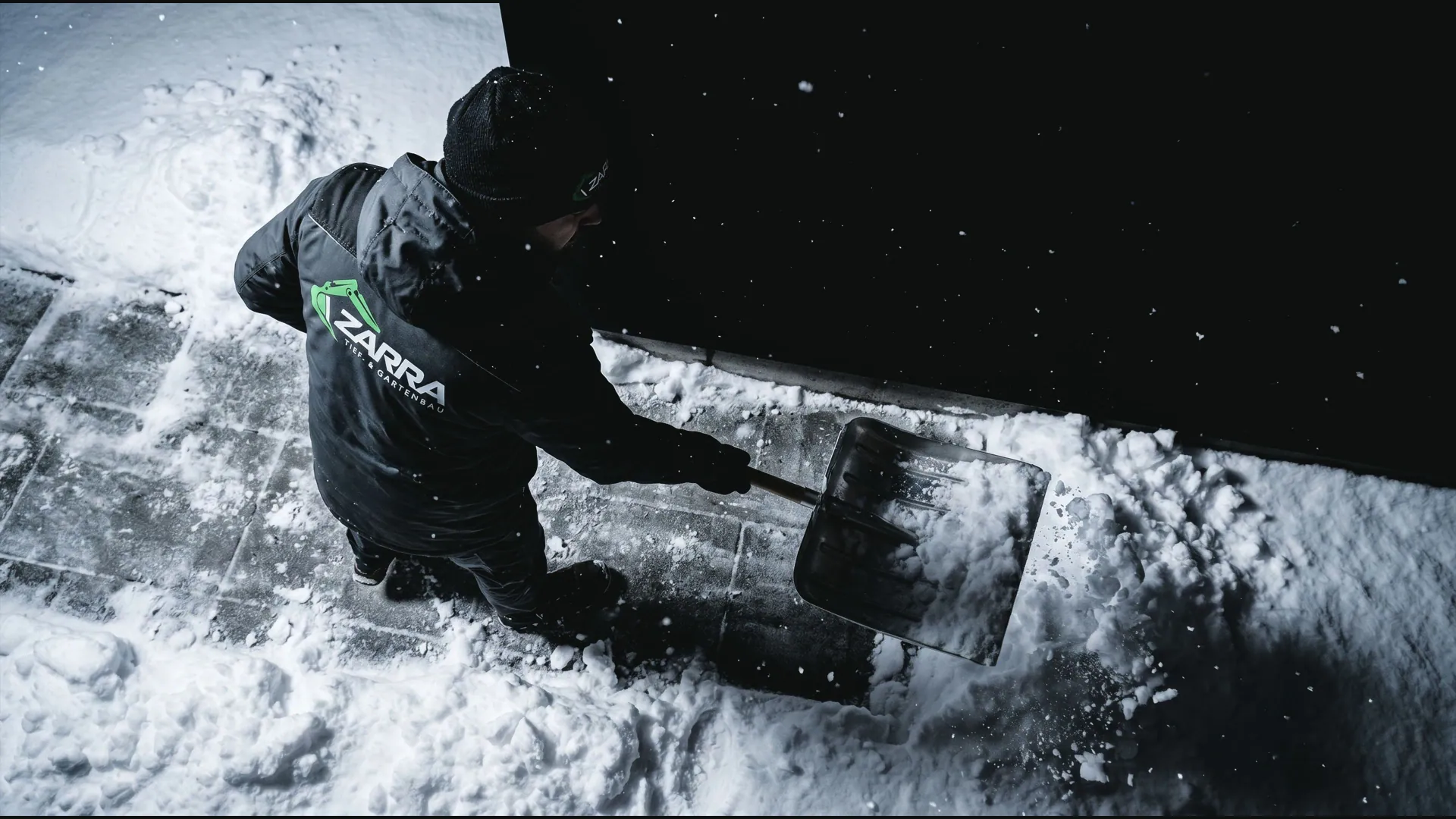 Winterdienst von Hand